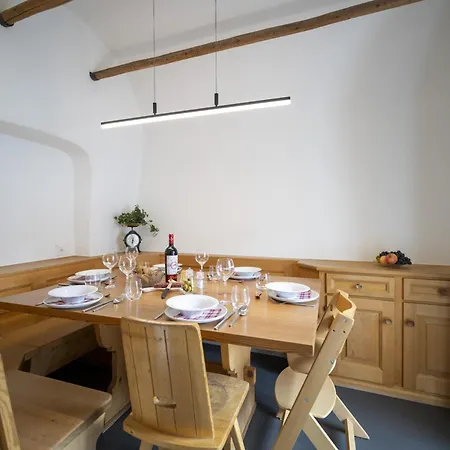 Feriehus Chasa Riatsch Ardez