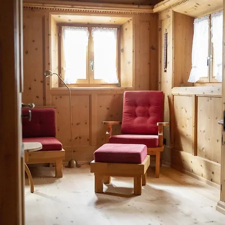 Semesterbostad Chasa Riatsch Ardez