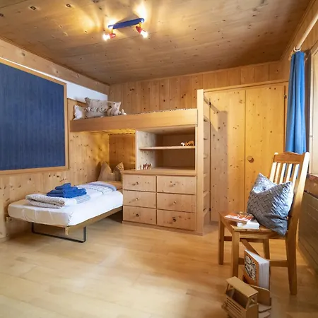 Дом отдыха Chasa Riatsch Ardez