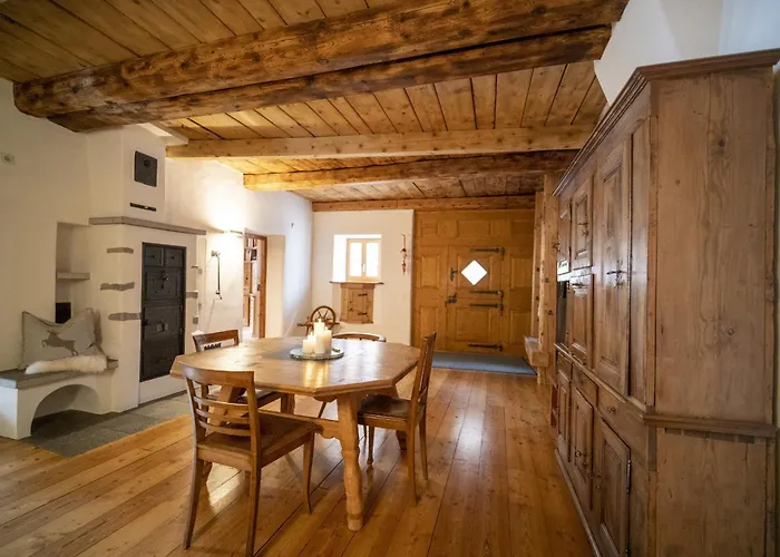 Feriehus Chasa Riatsch *