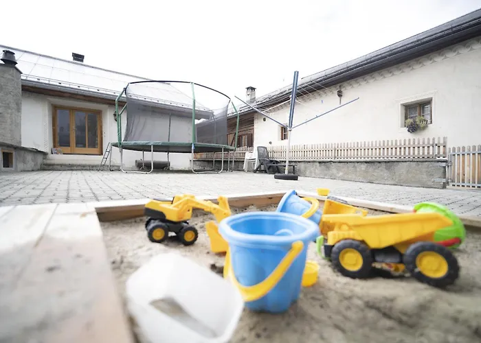 Feriehus Chasa Riatsch *